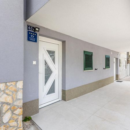Holiday House Mala Sinj Bagian luar foto